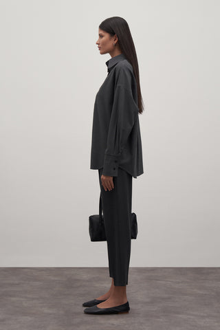 Private Edition Embroidery Detailed Oversized Shirt Anthracite