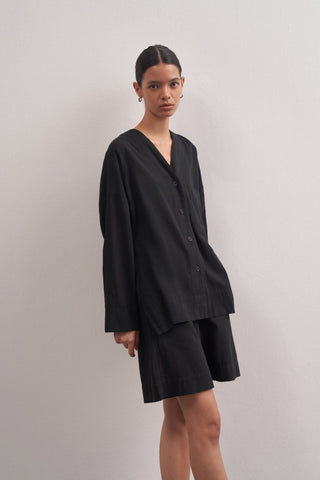 Linen V-neck Shirt