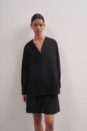 Linen V-neck Shirt