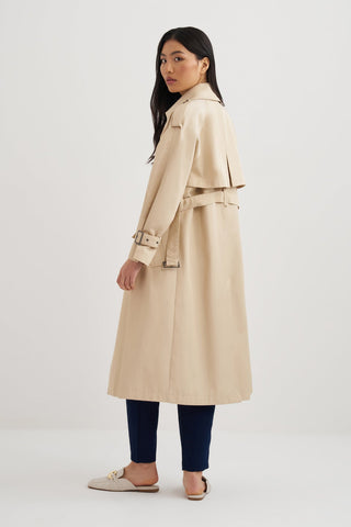 Private Edition Trenchcoat Ecru